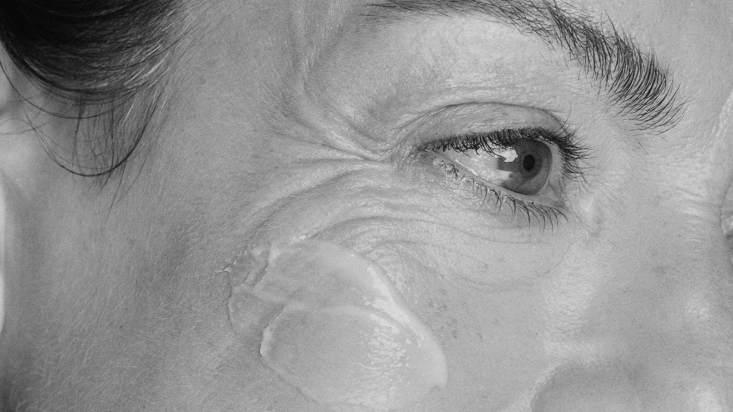 Retinol 101: How To Use It & What Are The Benefits?